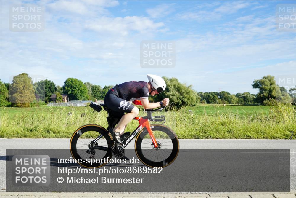 31.08.2025 - Elbe Triathlon Hamburg Michael Burmester http://msf.ph/oto/8689582 31.08.2025 09:25:39 Radfahren 174, 179, 279, 347, 453, 724 meine-sportfotos.de