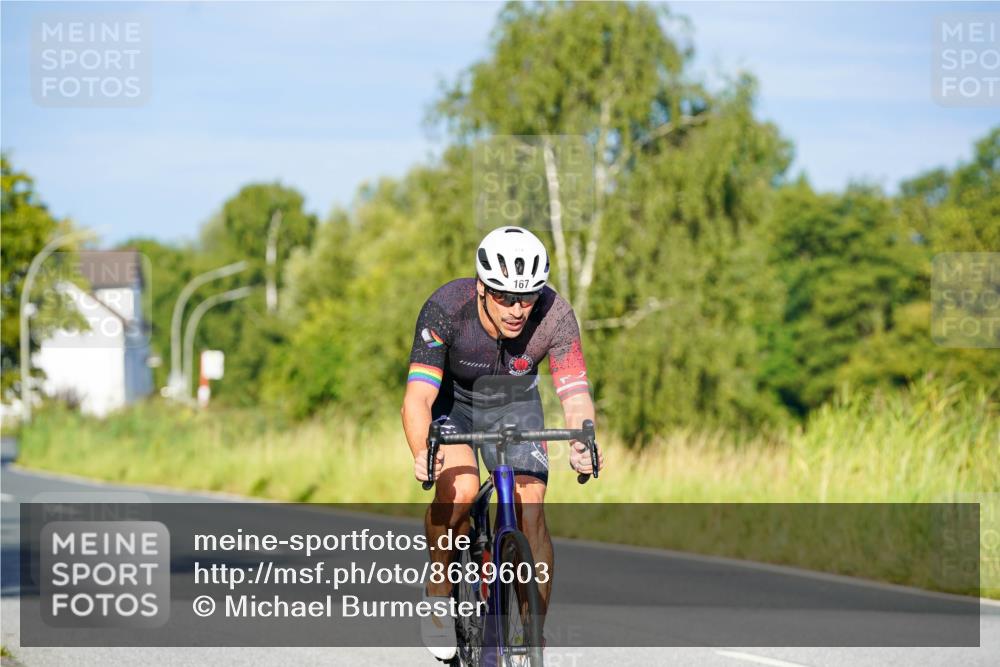 31.08.2025 - Elbe Triathlon Hamburg Michael Burmester http://msf.ph/oto/8689603 31.08.2025 08:39:59 Radfahren 167 meine-sportfotos.de