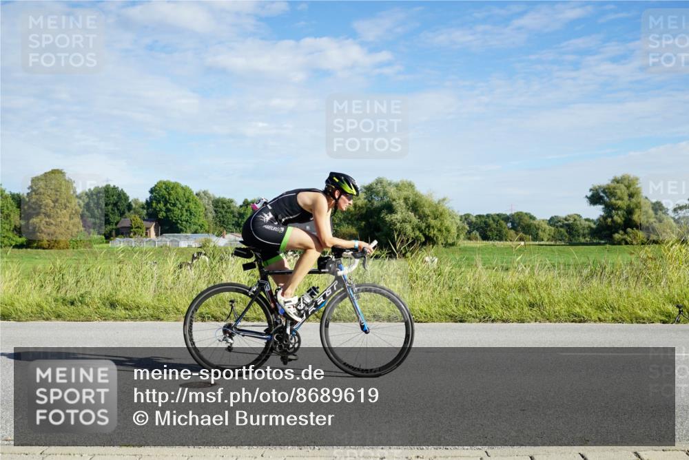 31.08.2025 - Elbe Triathlon Hamburg Michael Burmester http://msf.ph/oto/8689619 31.08.2025 09:26:15 Radfahren 246, 376, 451, 514 meine-sportfotos.de