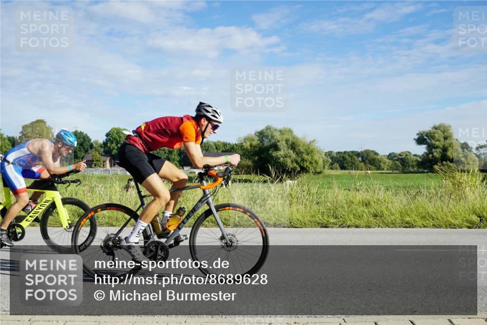 31.08.2025 - Elbe Triathlon Hamburg Michael Burmester http://msf.ph/oto/8689628 31.08.2025 09:26:25 Radfahren 175, 316, 320, 355, 395, 434, 438, 471 meine-sportfotos.de