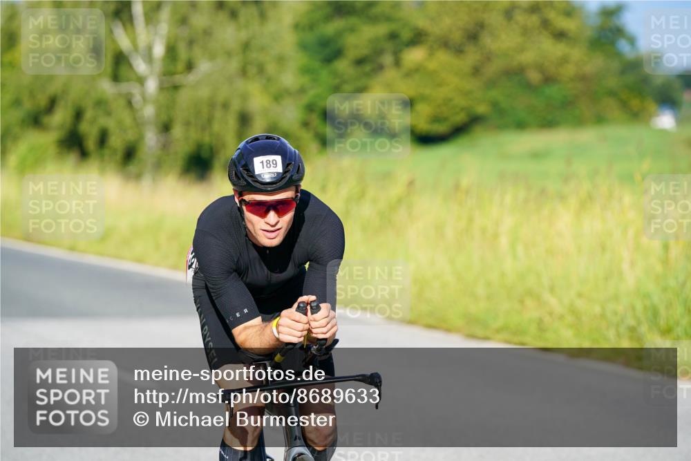 31.08.2025 - Elbe Triathlon Hamburg Michael Burmester http://msf.ph/oto/8689633 31.08.2025 08:40:56 Radfahren 189 meine-sportfotos.de