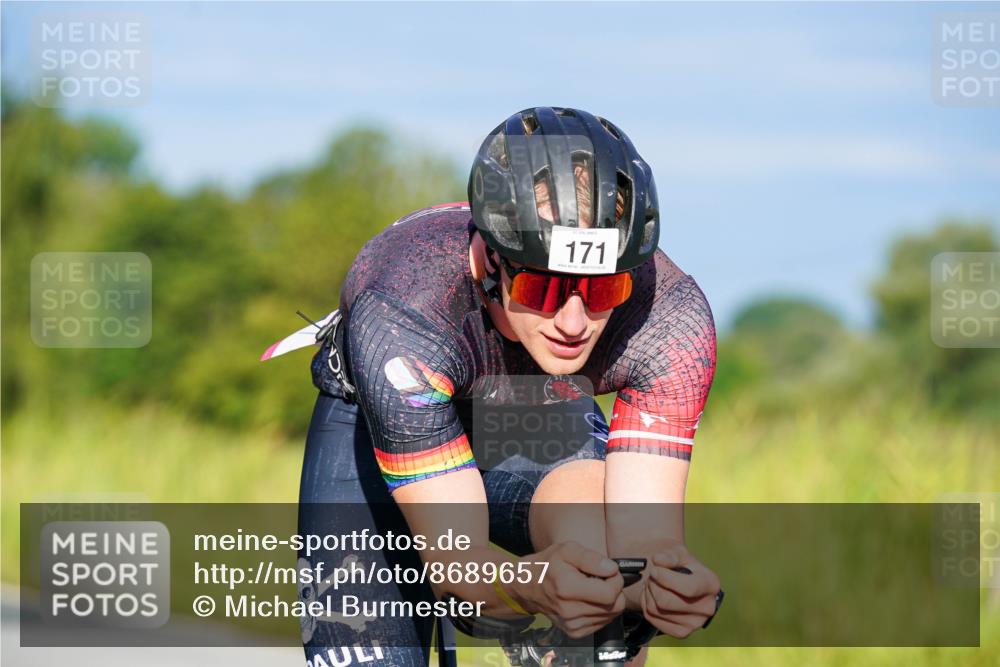 31.08.2025 - Elbe Triathlon Hamburg Michael Burmester http://msf.ph/oto/8689657 31.08.2025 08:41:23 Radfahren 171 meine-sportfotos.de