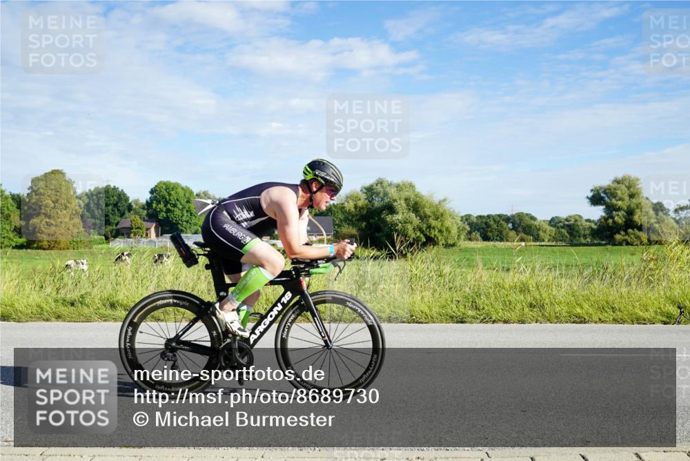 31.08.2025 - Elbe Triathlon Hamburg Michael Burmester http://msf.ph/oto/8689730 31.08.2025 09:27:44 Radfahren 268, 269, 311 meine-sportfotos.de