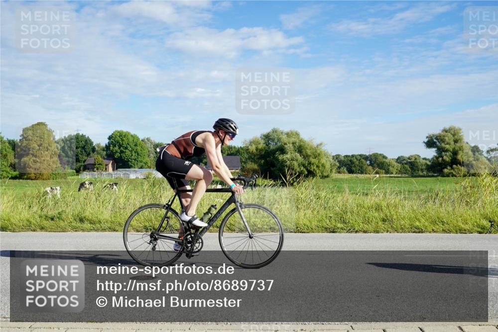 31.08.2025 - Elbe Triathlon Hamburg Michael Burmester http://msf.ph/oto/8689737 31.08.2025 09:27:53 Radfahren 324, 624 meine-sportfotos.de