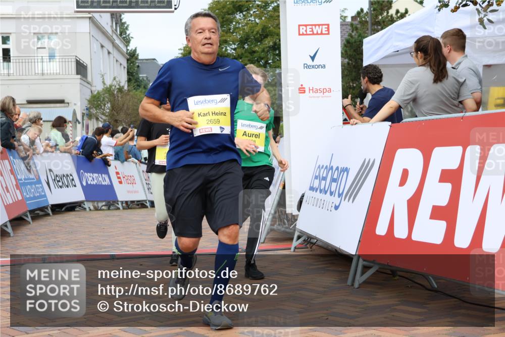 31.08.2025 - 21. Blankeneser Heldenlauf Strokosch-Dieckow http://msf.ph/oto/8689762 31.08.2025 10:28:03 Ziel 2112, 2068, 2067, 2741, 2343, 2659, 2261 meine-sportfotos.de