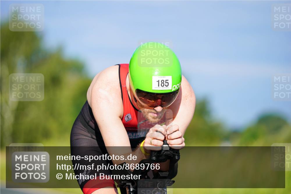 31.08.2025 - Elbe Triathlon Hamburg Michael Burmester http://msf.ph/oto/8689766 31.08.2025 08:43:02 Radfahren 185 meine-sportfotos.de