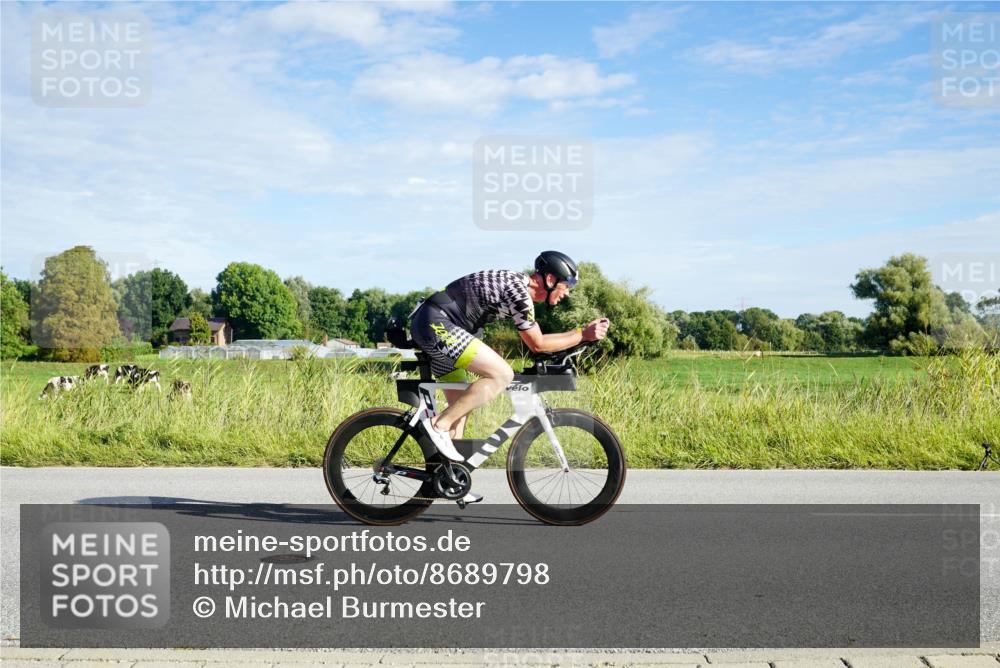 31.08.2025 - Elbe Triathlon Hamburg Michael Burmester http://msf.ph/oto/8689798 31.08.2025 09:28:54 Radfahren 216, 249, 292, 361, 715, 723 meine-sportfotos.de