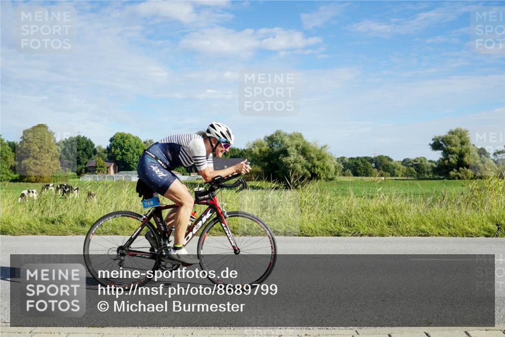31.08.2025 - Elbe Triathlon Hamburg Michael Burmester http://msf.ph/oto/8689799 31.08.2025 09:28:59 Radfahren 216, 259, 292 meine-sportfotos.de