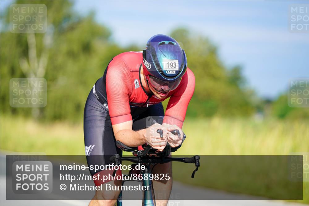 31.08.2025 - Elbe Triathlon Hamburg Michael Burmester http://msf.ph/oto/8689825 31.08.2025 08:44:31 Radfahren 193 meine-sportfotos.de