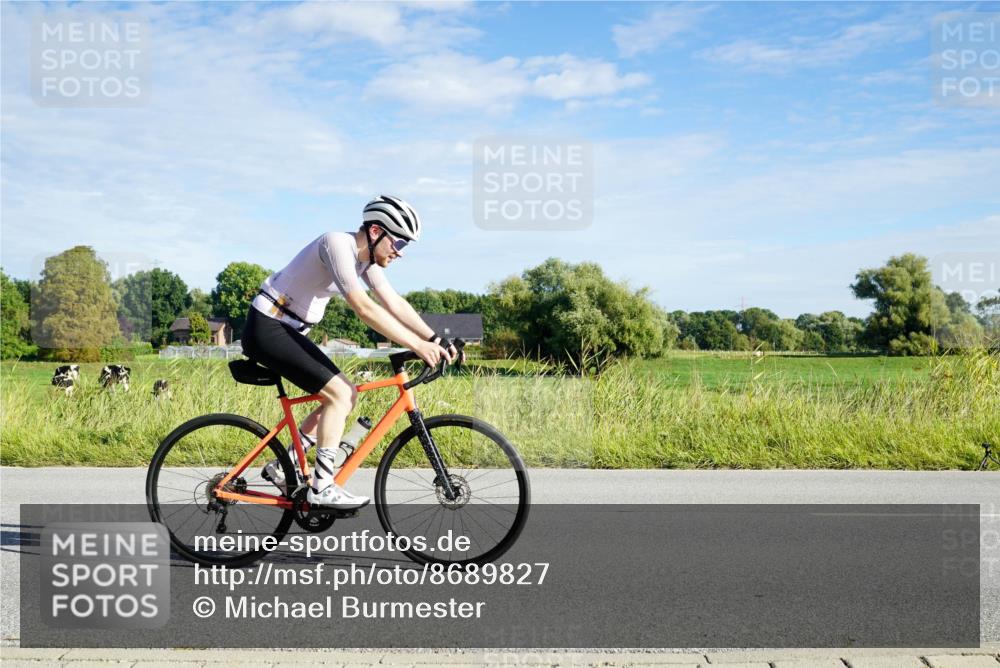 31.08.2025 - Elbe Triathlon Hamburg Michael Burmester http://msf.ph/oto/8689827 31.08.2025 09:29:34 Radfahren 286, 419, 522 meine-sportfotos.de