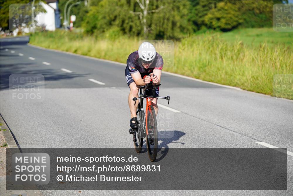 31.08.2025 - Elbe Triathlon Hamburg Michael Burmester http://msf.ph/oto/8689831 31.08.2025 08:45:08 Radfahren 179 meine-sportfotos.de