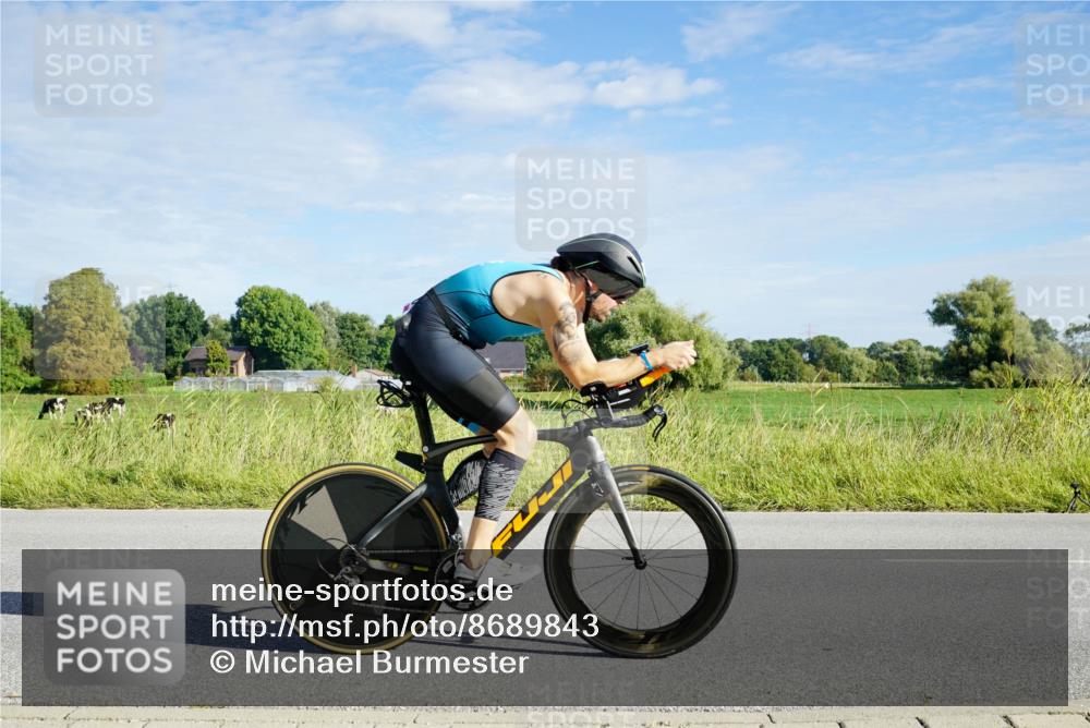31.08.2025 - Elbe Triathlon Hamburg Michael Burmester http://msf.ph/oto/8689843 31.08.2025 09:30:01 Radfahren 305, 380, 387, 427, 599, 680, 773 meine-sportfotos.de