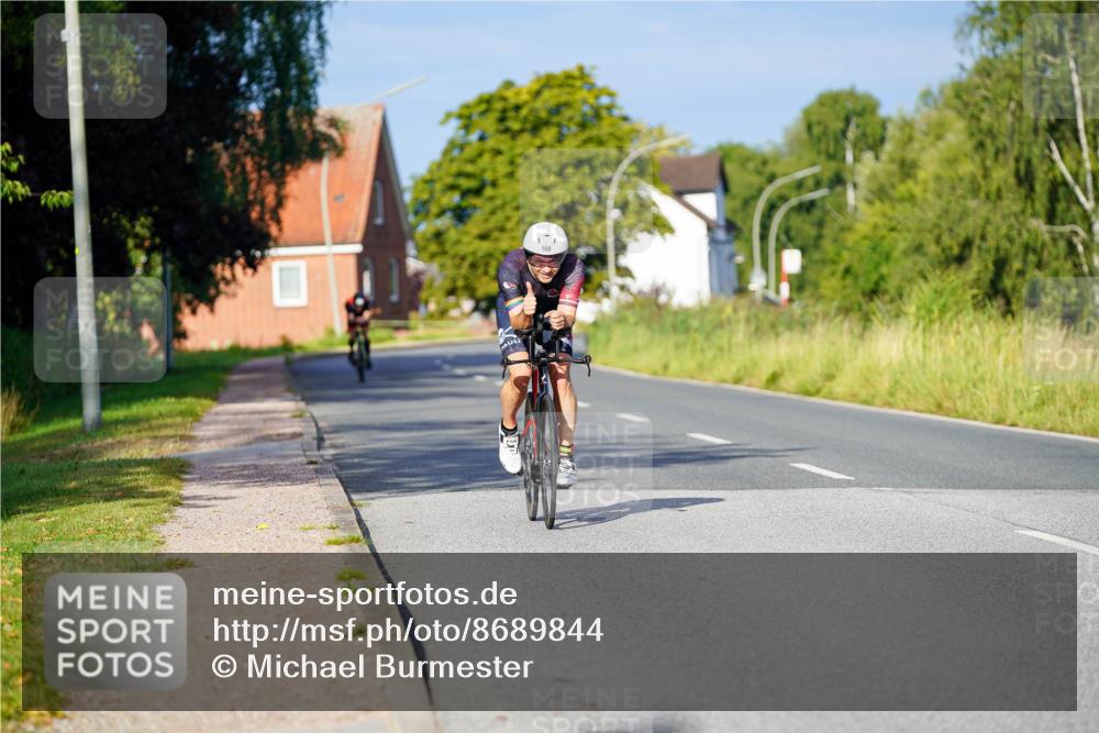 31.08.2025 - Elbe Triathlon Hamburg Michael Burmester http://msf.ph/oto/8689844 31.08.2025 08:45:20 Radfahren 168, 175, 212 meine-sportfotos.de