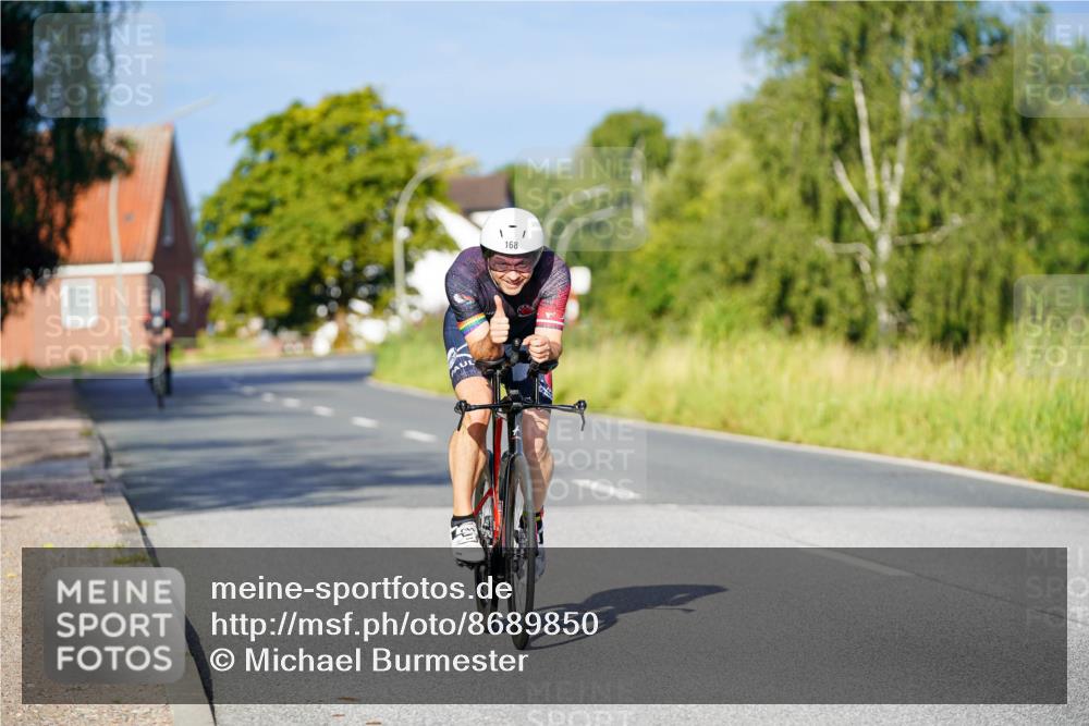 31.08.2025 - Elbe Triathlon Hamburg Michael Burmester http://msf.ph/oto/8689850 31.08.2025 08:45:21 Radfahren 168, 212 meine-sportfotos.de