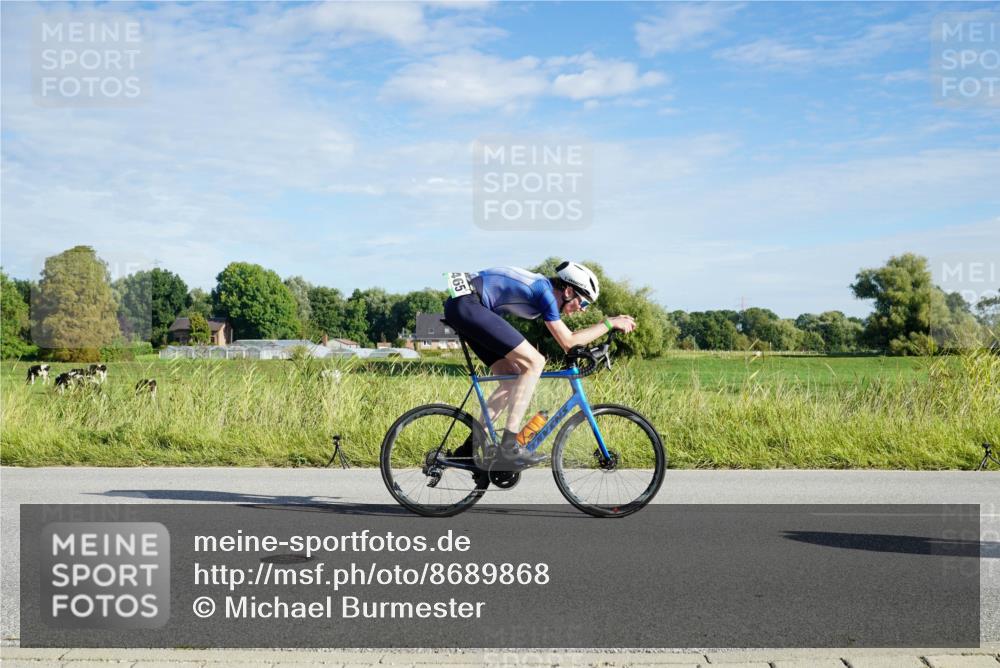 31.08.2025 - Elbe Triathlon Hamburg Michael Burmester http://msf.ph/oto/8689868 31.08.2025 09:30:19 Radfahren 170, 213, 343, 400, 465, 534 meine-sportfotos.de