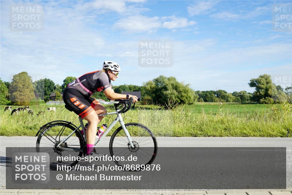 31.08.2025 - Elbe Triathlon Hamburg Michael Burmester http://msf.ph/oto/8689876 31.08.2025 09:30:31 Radfahren 280, 384, 533 meine-sportfotos.de