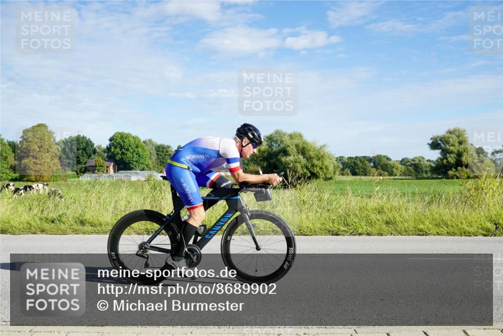 31.08.2025 - Elbe Triathlon Hamburg Michael Burmester http://msf.ph/oto/8689902 31.08.2025 09:30:49 Radfahren 332, 378, 413, 476, 602, 684, 756 meine-sportfotos.de