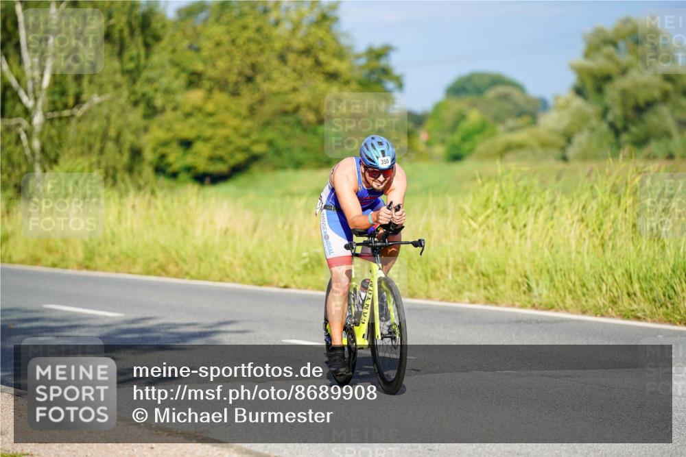 31.08.2025 - Elbe Triathlon Hamburg Michael Burmester http://msf.ph/oto/8689908 31.08.2025 08:46:40 Radfahren 233, 355 meine-sportfotos.de