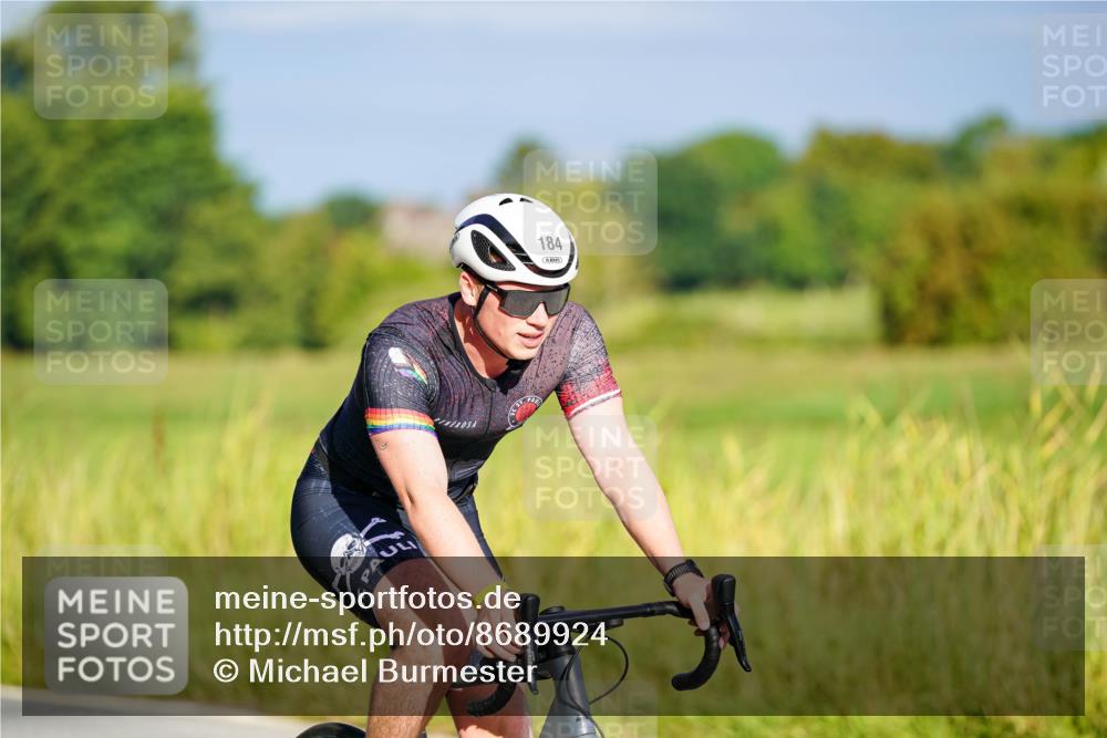 31.08.2025 - Elbe Triathlon Hamburg Michael Burmester http://msf.ph/oto/8689924 31.08.2025 08:47:17 Radfahren 184 meine-sportfotos.de