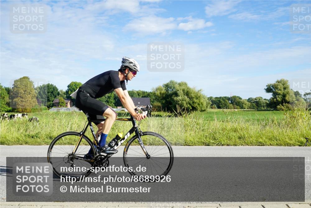 31.08.2025 - Elbe Triathlon Hamburg Michael Burmester http://msf.ph/oto/8689926 31.08.2025 09:31:06 Radfahren 245, 290, 322, 352, 394 meine-sportfotos.de