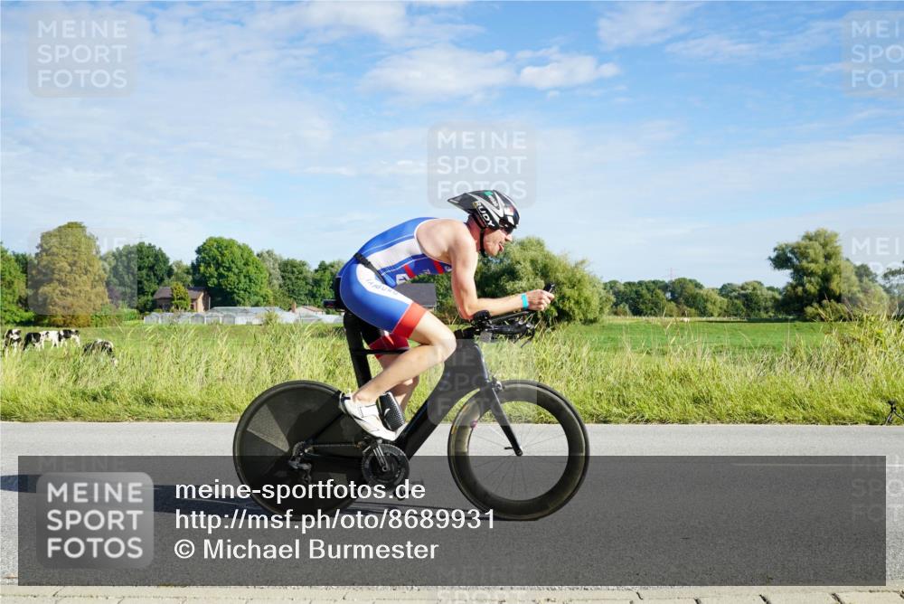 31.08.2025 - Elbe Triathlon Hamburg Michael Burmester http://msf.ph/oto/8689931 31.08.2025 09:31:10 Radfahren 290, 322, 352, 394 meine-sportfotos.de