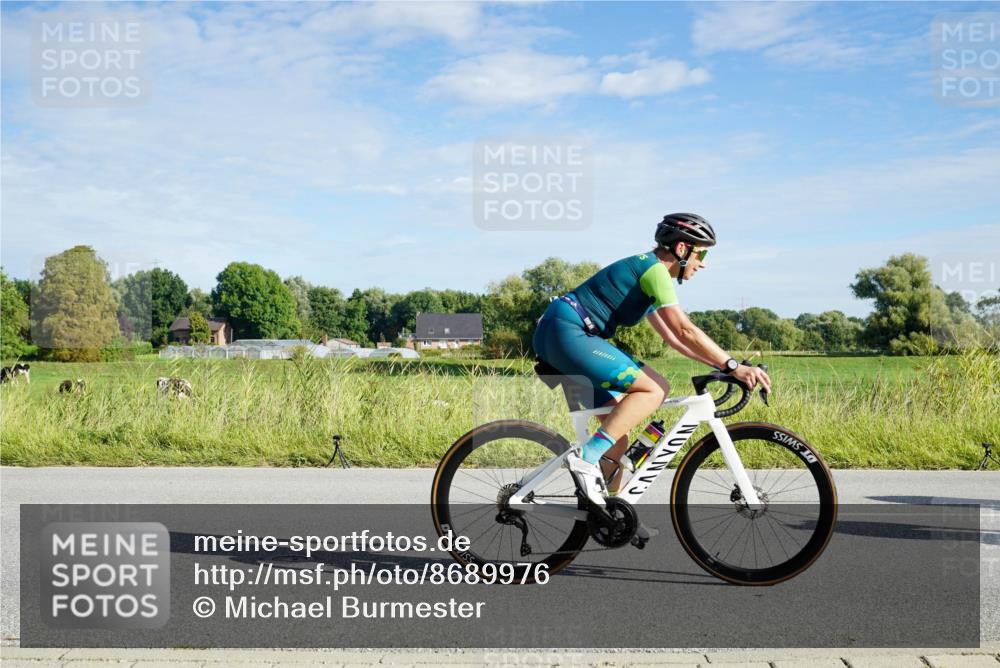 31.08.2025 - Elbe Triathlon Hamburg Michael Burmester http://msf.ph/oto/8689976 31.08.2025 09:32:11 Radfahren 285, 374, 420, 463, 528, 633, 646, 700, 707, 708, 717 meine-sportfotos.de