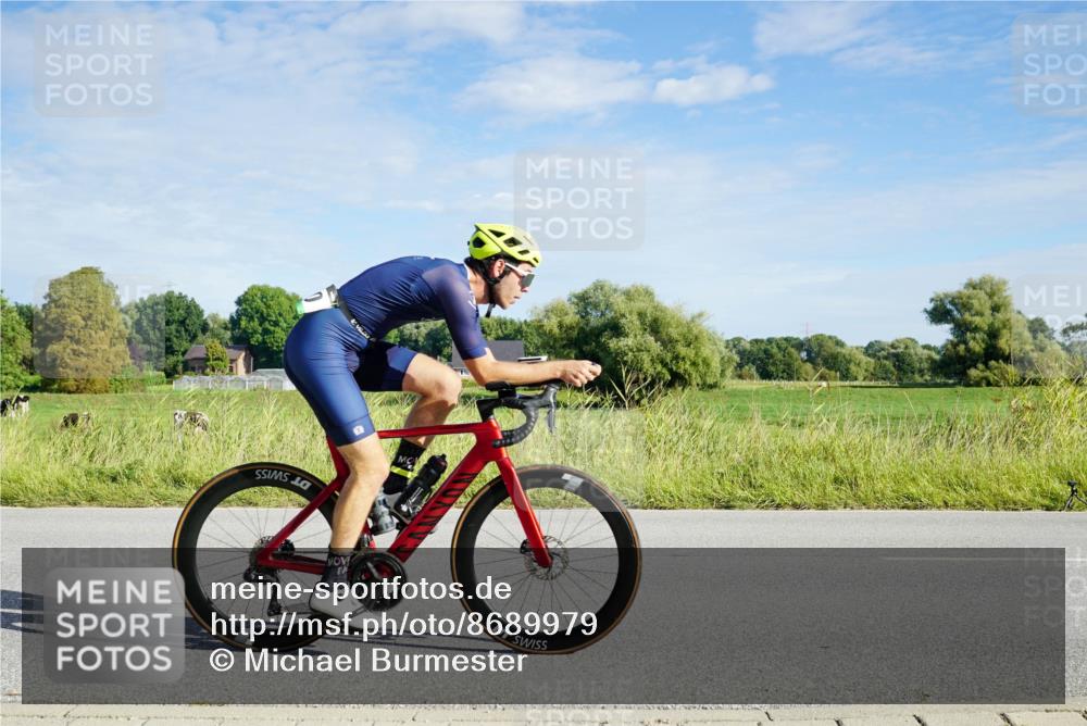 31.08.2025 - Elbe Triathlon Hamburg Michael Burmester http://msf.ph/oto/8689979 31.08.2025 09:32:14 Radfahren 284, 285, 374, 420, 463, 528, 635, 646, 700, 707, 717 meine-sportfotos.de