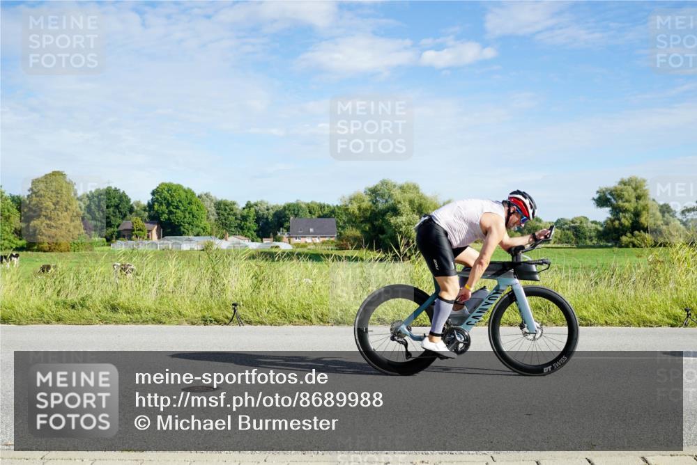 31.08.2025 - Elbe Triathlon Hamburg Michael Burmester http://msf.ph/oto/8689988 31.08.2025 09:32:18 Radfahren 284, 374, 420, 463, 635, 646, 717 meine-sportfotos.de