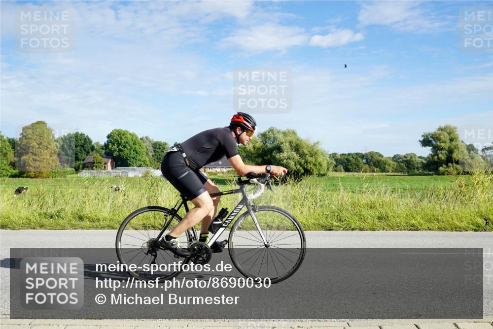 31.08.2025 - Elbe Triathlon Hamburg Michael Burmester http://msf.ph/oto/8690030 31.08.2025 09:33:18 Radfahren 214, 287, 407, 493, 526, 531, 618, 691, 729, 731, 742, 754, 759 meine-sportfotos.de