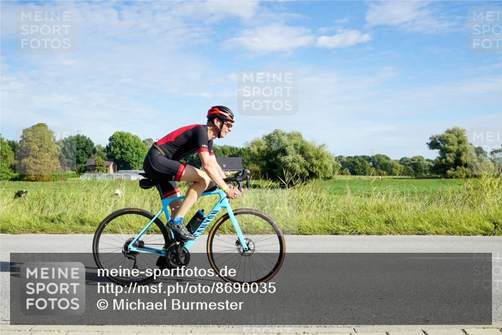 31.08.2025 - Elbe Triathlon Hamburg Michael Burmester http://msf.ph/oto/8690035 31.08.2025 09:33:21 Radfahren 287, 407, 493, 510, 531, 618, 729, 731, 742, 754 meine-sportfotos.de