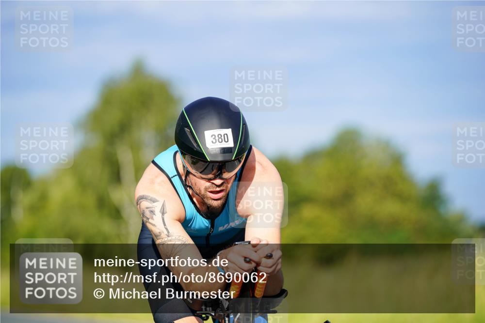 31.08.2025 - Elbe Triathlon Hamburg Michael Burmester http://msf.ph/oto/8690062 31.08.2025 08:50:19 Radfahren 190, 205, 380 meine-sportfotos.de