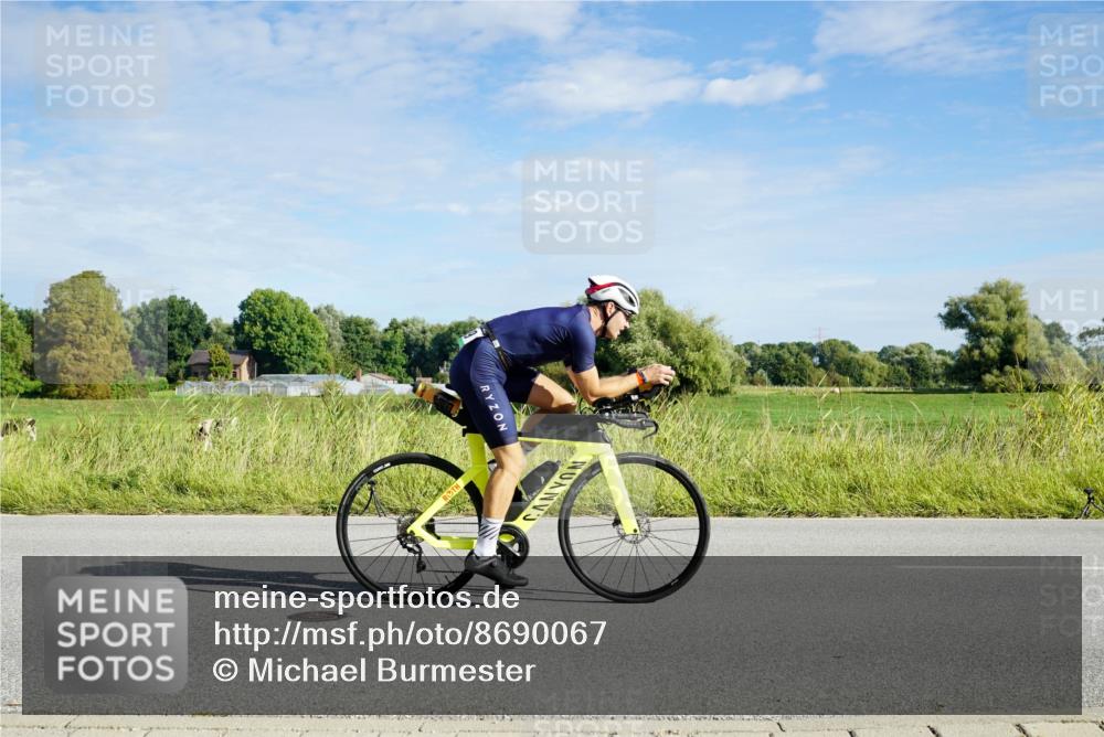 31.08.2025 - Elbe Triathlon Hamburg Michael Burmester http://msf.ph/oto/8690067 31.08.2025 09:33:40 Radfahren 173, 330, 439, 494, 504, 589 meine-sportfotos.de
