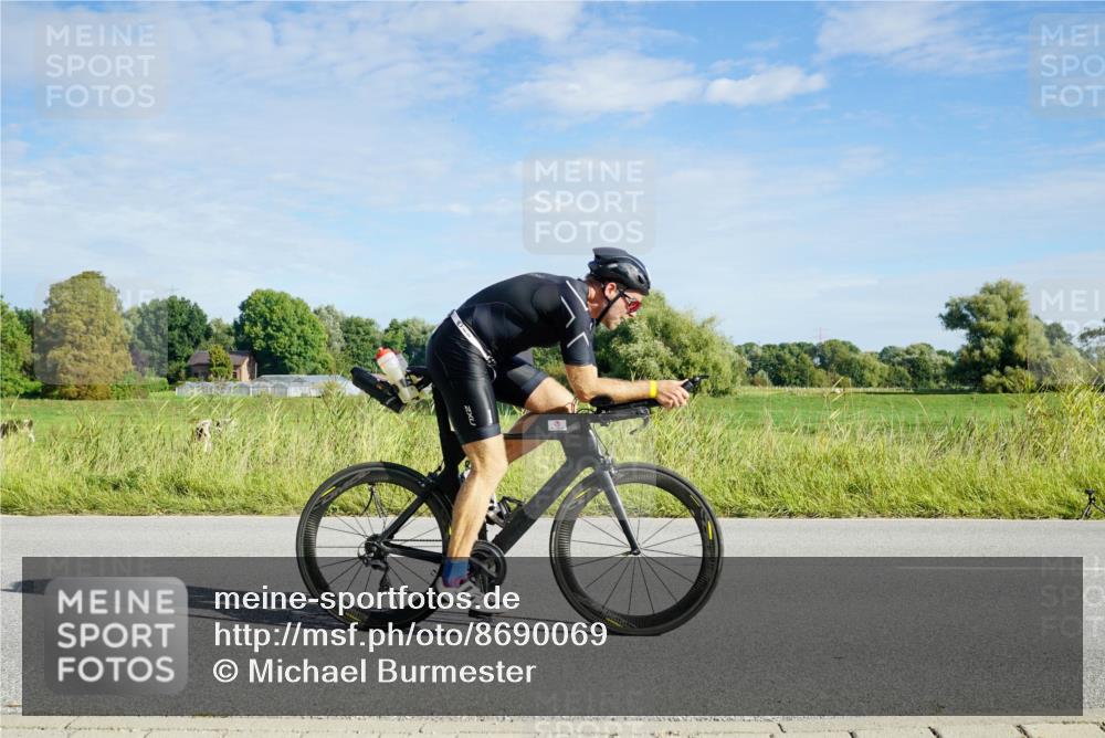 31.08.2025 - Elbe Triathlon Hamburg Michael Burmester http://msf.ph/oto/8690069 31.08.2025 09:33:43 Radfahren 173, 330, 494, 504, 589, 655 meine-sportfotos.de