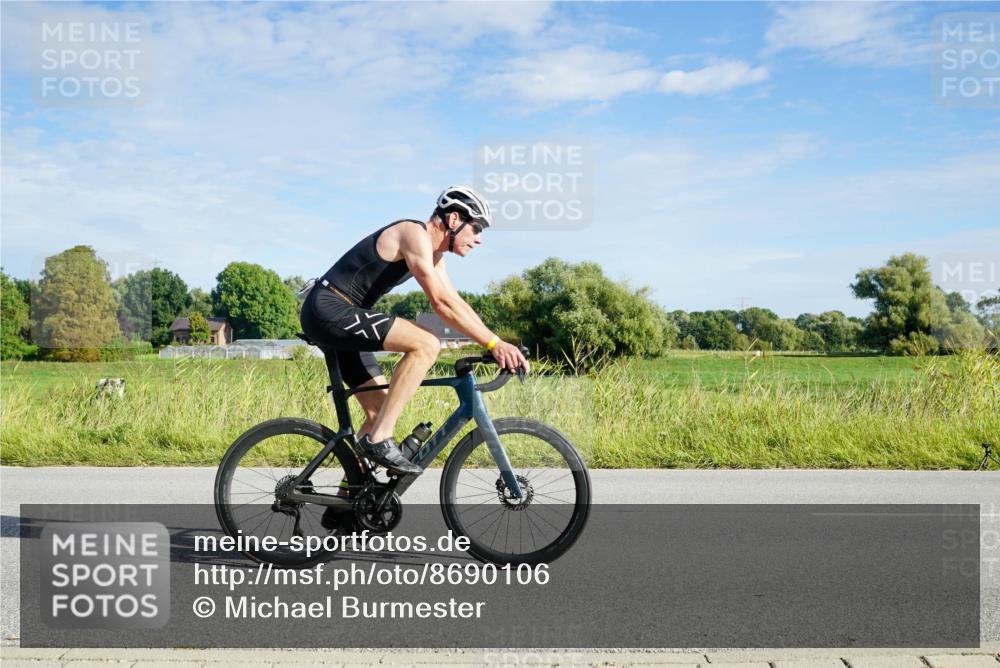 31.08.2025 - Elbe Triathlon Hamburg Michael Burmester http://msf.ph/oto/8690106 31.08.2025 09:34:32 Radfahren 257, 410, 600, 739 meine-sportfotos.de