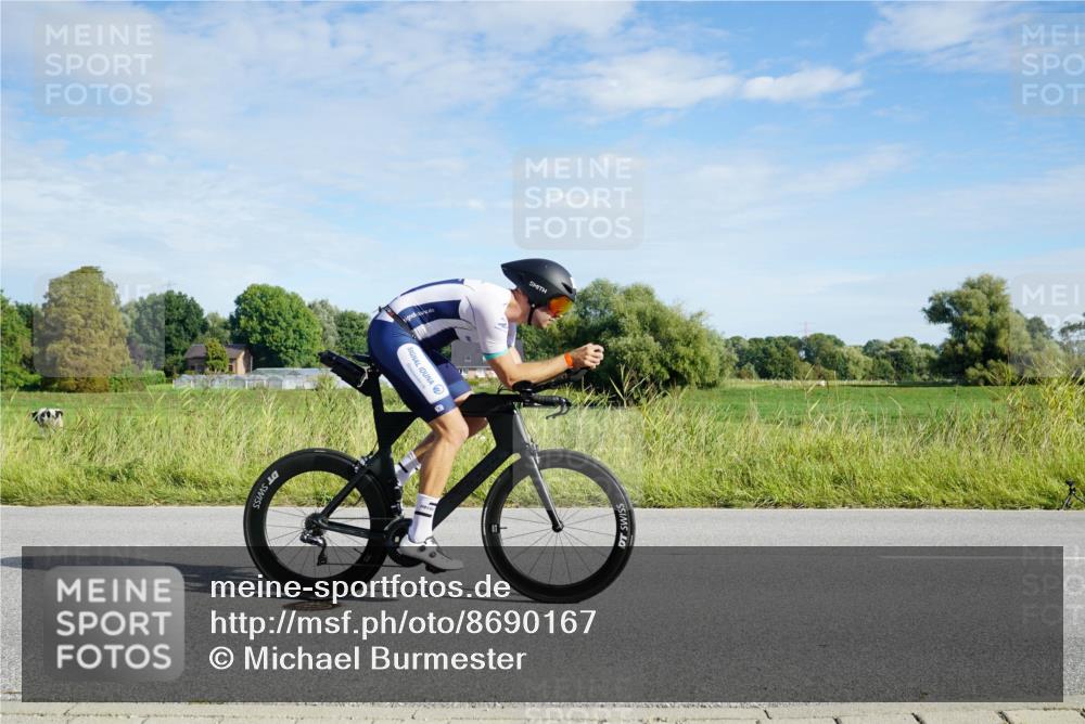 31.08.2025 - Elbe Triathlon Hamburg Michael Burmester http://msf.ph/oto/8690167 31.08.2025 09:35:32 Radfahren 272, 275, 412, 492, 595, 603, 656, 693, 764, 778 meine-sportfotos.de