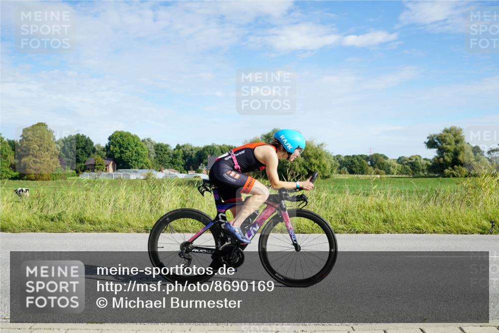 31.08.2025 - Elbe Triathlon Hamburg Michael Burmester http://msf.ph/oto/8690169 31.08.2025 09:35:37 Radfahren 222, 275, 614, 656, 693 meine-sportfotos.de