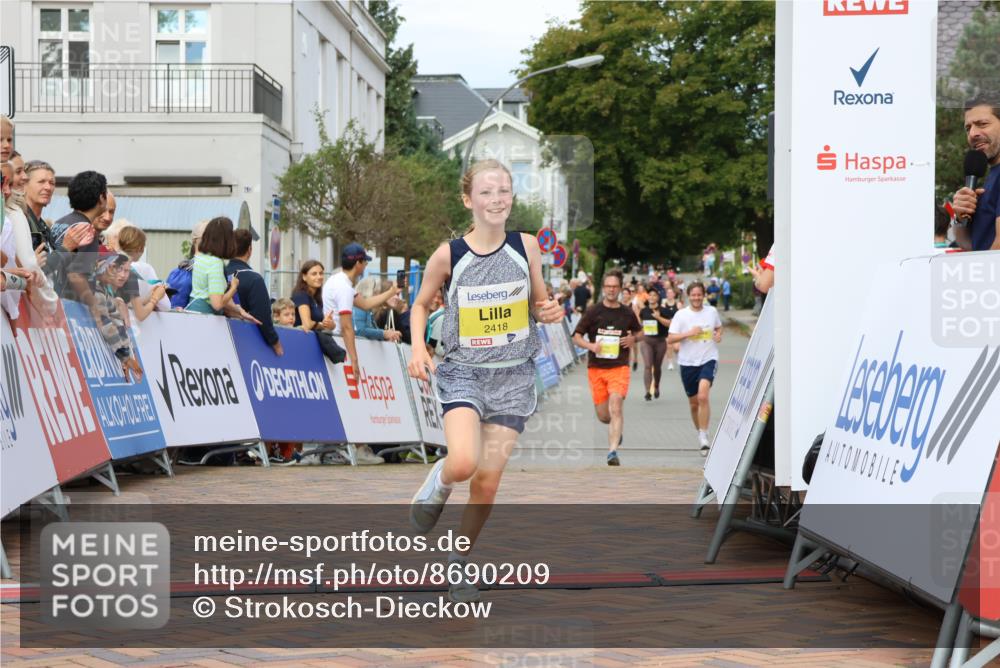 31.08.2025 - 21. Blankeneser Heldenlauf Strokosch-Dieckow http://msf.ph/oto/8690209 31.08.2025 10:32:13 Ziel 2418 meine-sportfotos.de