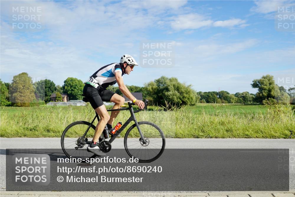 31.08.2025 - Elbe Triathlon Hamburg Michael Burmester http://msf.ph/oto/8690240 31.08.2025 09:37:06 Radfahren 309, 436, 470, 626, 677, 695, 747 meine-sportfotos.de