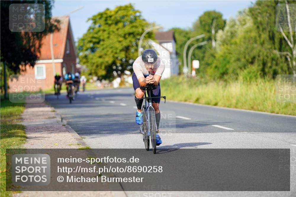 31.08.2025 - Elbe Triathlon Hamburg Michael Burmester http://msf.ph/oto/8690258 31.08.2025 08:53:20 Radfahren 172, 189, 343, 381 meine-sportfotos.de