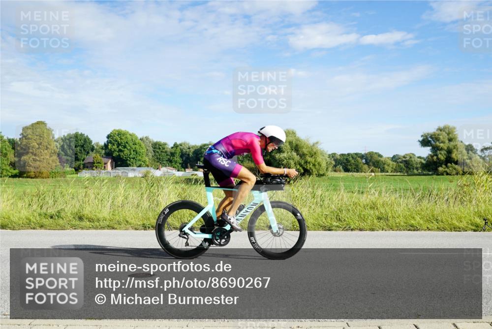 31.08.2025 - Elbe Triathlon Hamburg Michael Burmester http://msf.ph/oto/8690267 31.08.2025 09:37:26 Radfahren 331, 474, 479, 529, 530, 543, 690, 728, 741, 918 meine-sportfotos.de