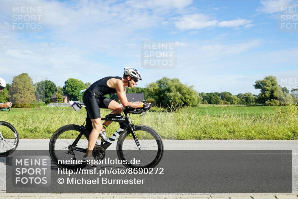 31.08.2025 - Elbe Triathlon Hamburg Michael Burmester http://msf.ph/oto/8690272 31.08.2025 09:37:28 Radfahren 270, 331, 479, 529, 530, 543, 690, 728, 741 meine-sportfotos.de