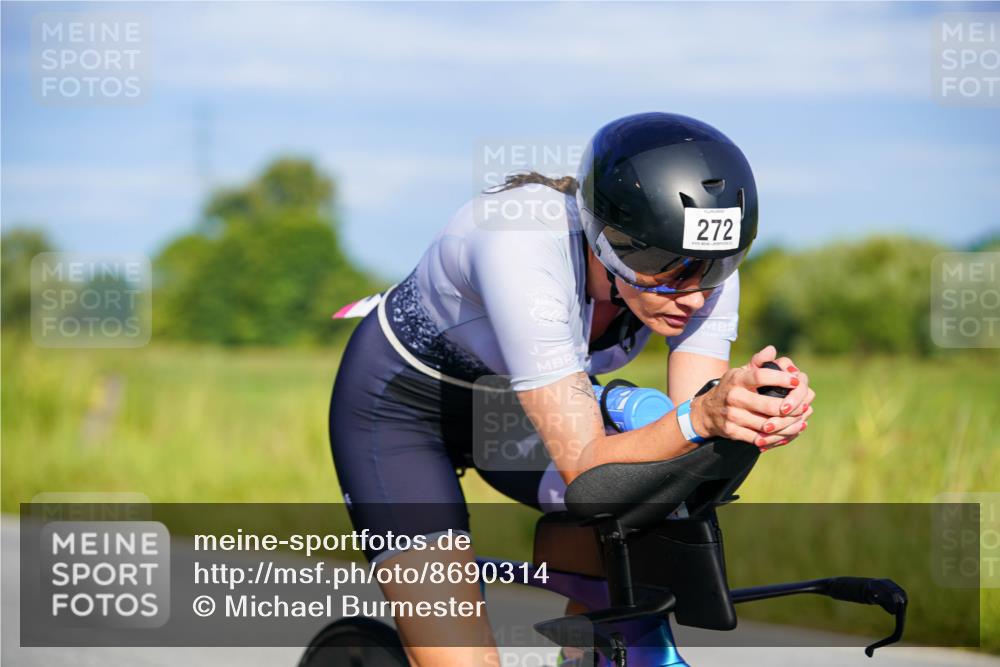 31.08.2025 - Elbe Triathlon Hamburg Michael Burmester http://msf.ph/oto/8690314 31.08.2025 08:53:35 Radfahren 219, 270, 272, 340, 344 meine-sportfotos.de