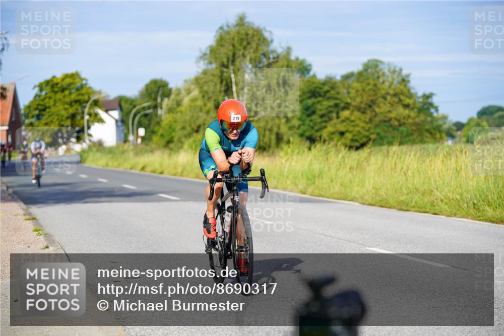 31.08.2025 - Elbe Triathlon Hamburg Michael Burmester http://msf.ph/oto/8690317 31.08.2025 08:53:36 Radfahren 219, 270, 272, 283, 340 meine-sportfotos.de