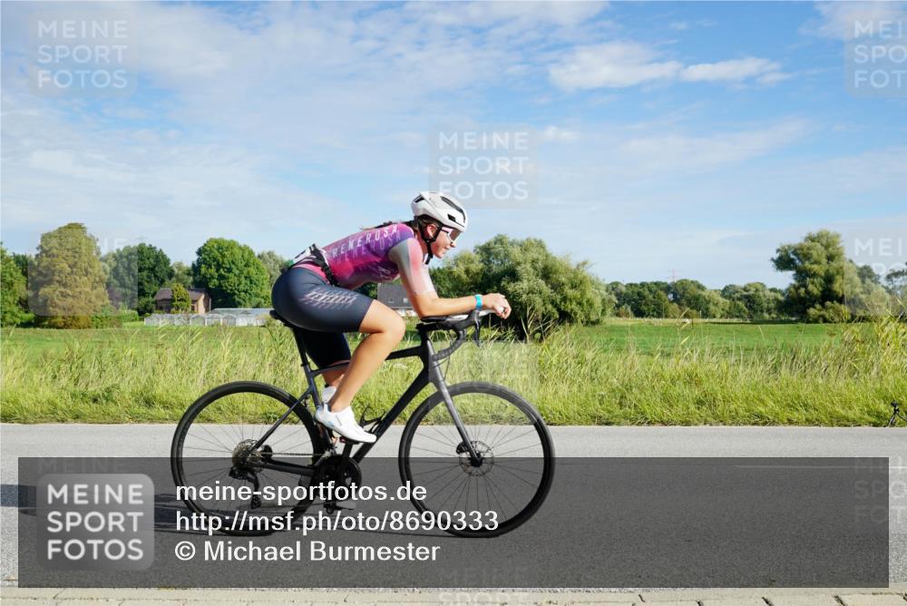 31.08.2025 - Elbe Triathlon Hamburg Michael Burmester http://msf.ph/oto/8690333 31.08.2025 09:38:13 Radfahren 267, 289, 370, 402, 506, 699, 788 meine-sportfotos.de