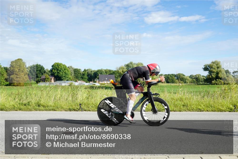 31.08.2025 - Elbe Triathlon Hamburg Michael Burmester http://msf.ph/oto/8690338 31.08.2025 09:38:15 Radfahren 267, 289, 402, 472, 506, 524, 699, 788 meine-sportfotos.de