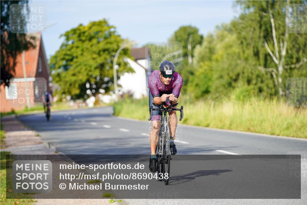 31.08.2025 - Elbe Triathlon Hamburg Michael Burmester http://msf.ph/oto/8690438 31.08.2025 08:54:41 Radfahren 370 meine-sportfotos.de
