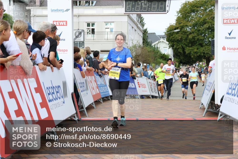 31.08.2025 - 21. Blankeneser Heldenlauf Strokosch-Dieckow http://msf.ph/oto/8690449 31.08.2025 10:27:13 Ziel 2111, 2150, 2236, 2205, 2521, 2517, 2204, 2413 meine-sportfotos.de