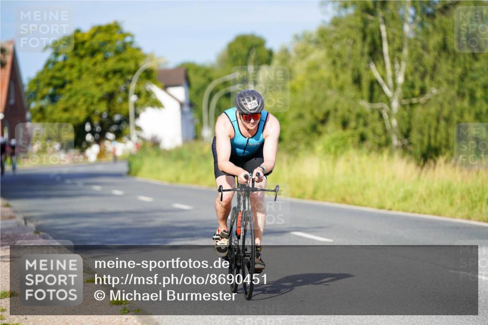 31.08.2025 - Elbe Triathlon Hamburg Michael Burmester http://msf.ph/oto/8690451 31.08.2025 08:54:49 Radfahren 376 meine-sportfotos.de