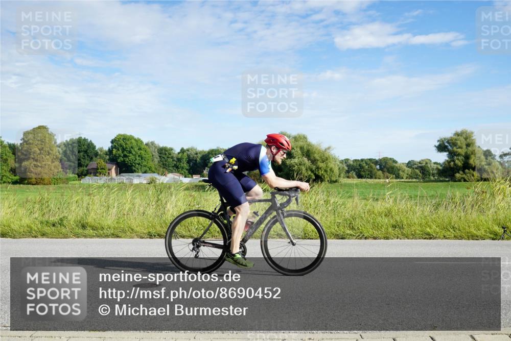 31.08.2025 - Elbe Triathlon Hamburg Michael Burmester http://msf.ph/oto/8690452 31.08.2025 09:40:13 Radfahren 265, 316, 434, 459, 471, 525, 725, 785 meine-sportfotos.de