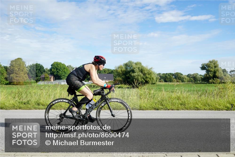 31.08.2025 - Elbe Triathlon Hamburg Michael Burmester http://msf.ph/oto/8690474 31.08.2025 09:40:26 Radfahren 279, 288, 301, 406, 462, 627 meine-sportfotos.de